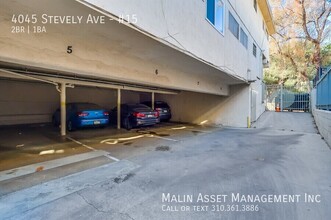 4045 Stevely Ave in Los Angeles, CA - Foto de edificio - Building Photo