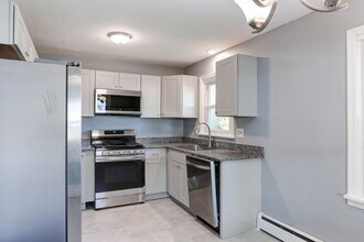 184 Woods Dr in Mechanicsburg, PA - Building Photo - Building Photo