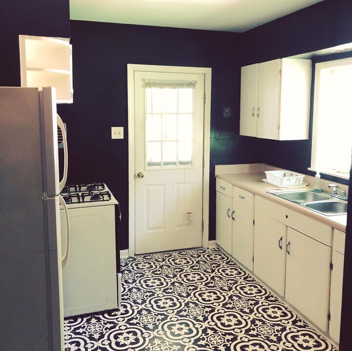 45 S Bingham St in Memphis, TN - Building Photo