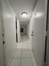 140 Royal Palm Rd in Hialeah Gardens, FL - Foto de edificio - Building Photo