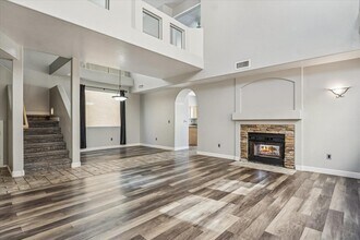 16666 S 21st St in Phoenix, AZ - Building Photo - Building Photo