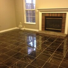 6406 Lureta Ann Ln in Springfield, VA - Foto de edificio - Building Photo