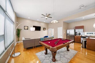 5630 Kiam St in Houston, TX - Building Photo - Building Photo