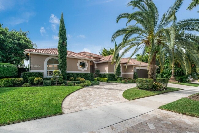 property at 2535 Golf View Dr