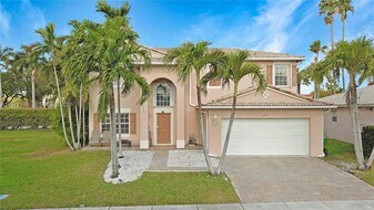 2232 SW 120th Ave in Miramar, FL - Building Photo