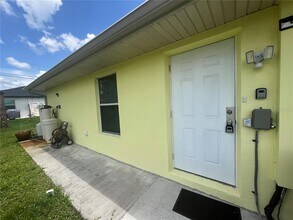 225 San Marco Ave in North Port, FL - Building Photo - Building Photo