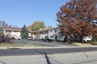 Conklin Apartments in Rockford, IL - Foto de edificio - Building Photo