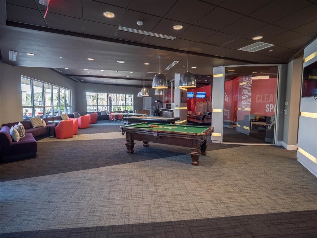 Cameron Estates Apartments in West Palm Beach, FL