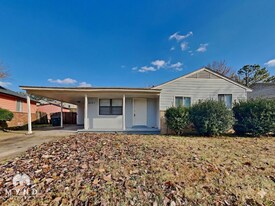 4193 Deerland St in Memphis, TN - Building Photo