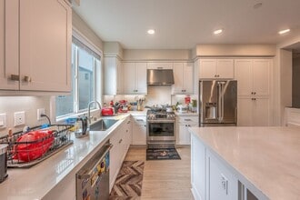 232 Keeper in Irvine, CA - Building Photo - Building Photo