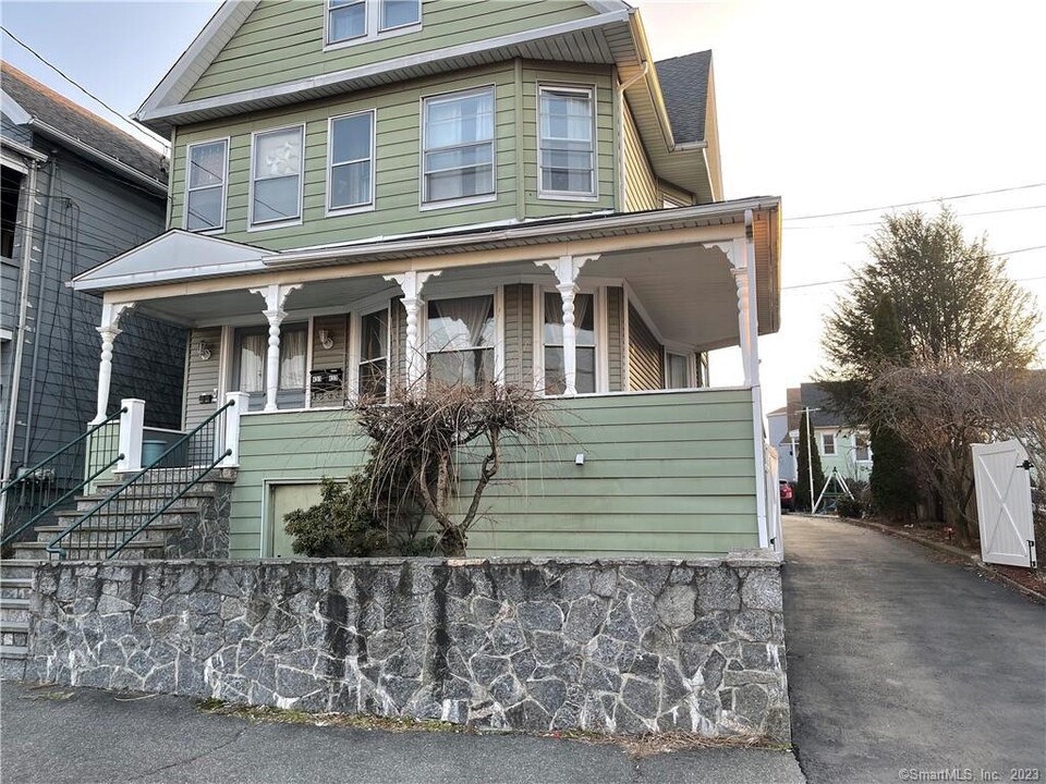 453 Coleman St in Bridgeport, CT - Building Photo