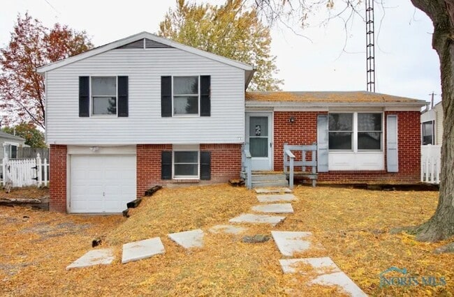 property at 172 Chesapeake Ln