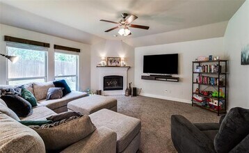 3905 Shadewell St in Frisco, TX - Building Photo - Building Photo