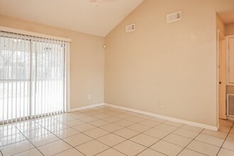 2007 Deerhurst Ln in Houston, TX - Building Photo - Building Photo