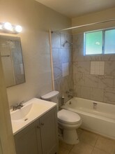 306 S Chestnut Ave in Fresno, CA - Building Photo - Building Photo