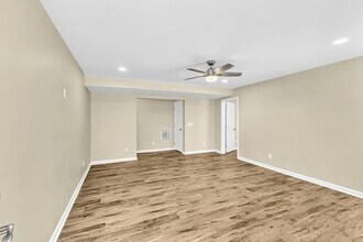 7194 Demeter Dr in Atlanta, GA - Building Photo - Building Photo