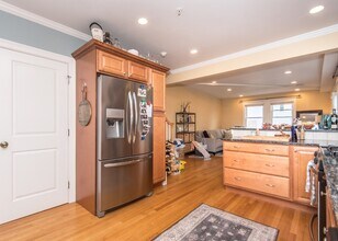 39 Gardner St in Waltham, MA - Building Photo - Building Photo