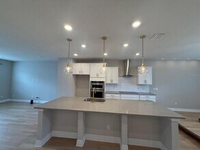 7749 Sweet Star Ave in Orlando, FL - Building Photo - Building Photo