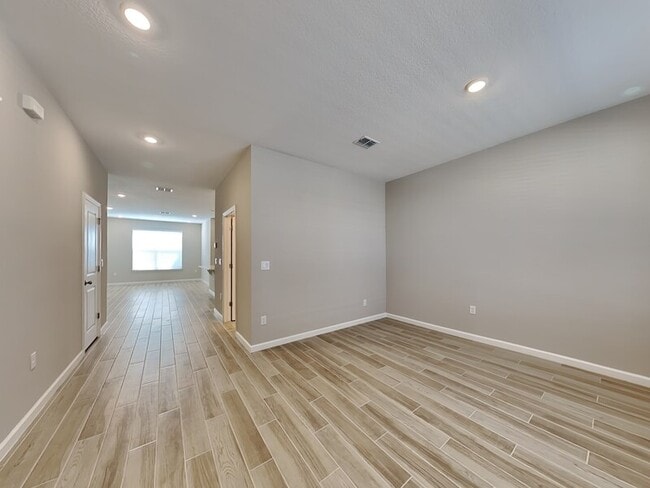 637 Bayhawk St, Unit 12100-6115 in Debary, FL - Foto de edificio - Building Photo