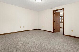 101 Vine St in Saugus, MA - Building Photo - Building Photo
