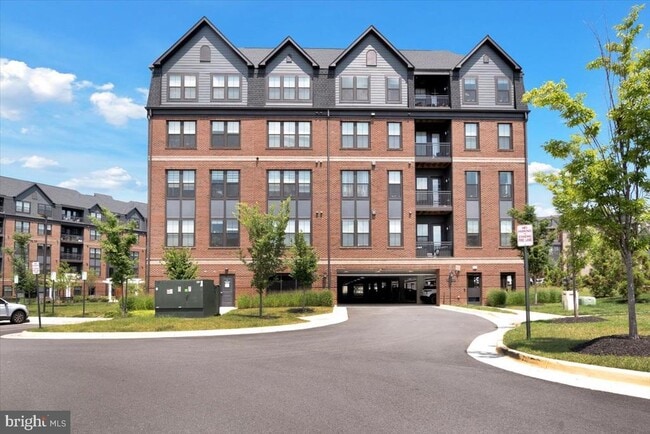 property at 3927 Fair Ridge Dr