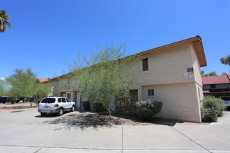 6257 E Glencove Cir in Mesa, AZ - Building Photo - Building Photo