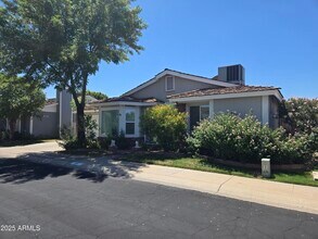 413 E Hartford Ave in Phoenix, AZ - Building Photo - Building Photo