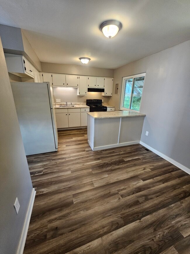 property at 5710 Coach Dr W