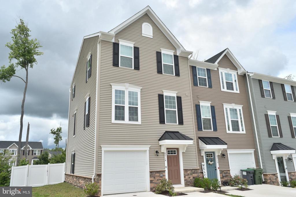 8714 Upton Ln in Spotsylvania, VA - Building Photo