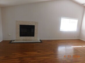 1232 Mandy Ct in Ridgecrest, CA - Building Photo - Building Photo