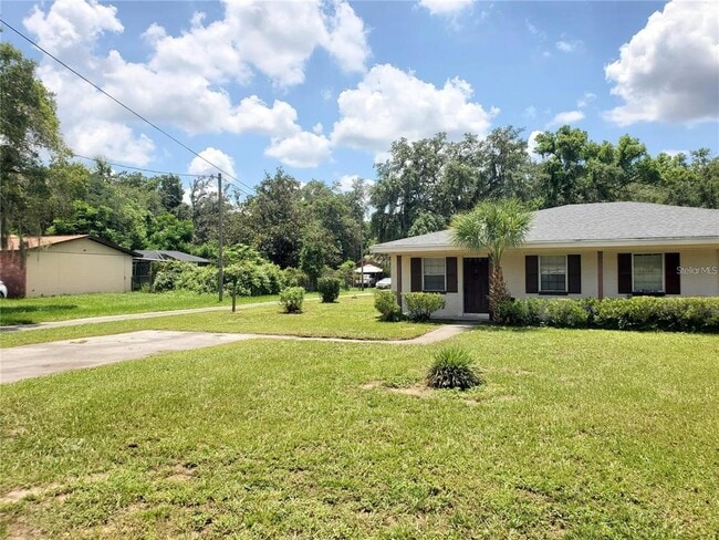 property at 215 Clemons Rd