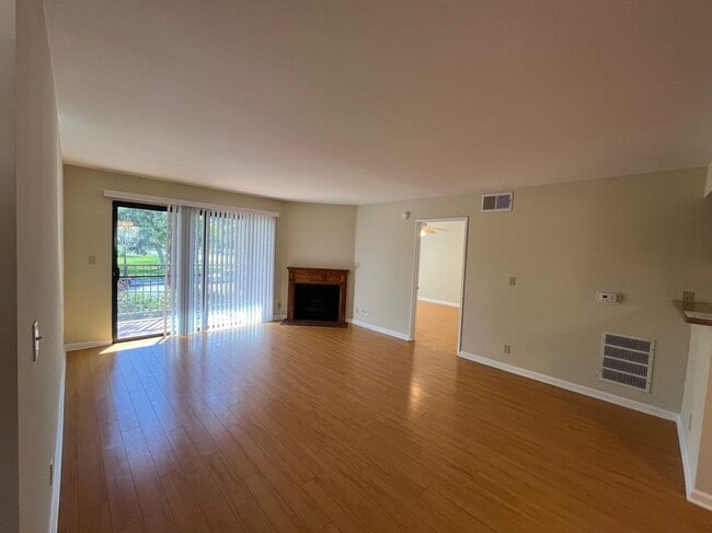 property at 430 S Niagara St