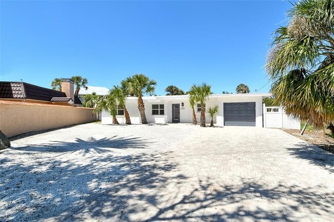property at 913 Key Way