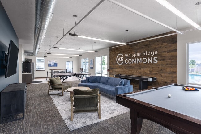 Whisper Ridge Commons in Sioux Falls, SD - Foto de edificio - Building Photo