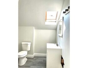 541 N Front St-Unit -3 in New Bedford, MA - Foto de edificio - Building Photo