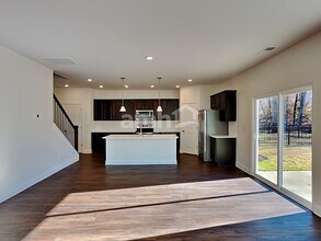 602 Rivermist Dr in Belmont, NC - Foto de edificio - Building Photo