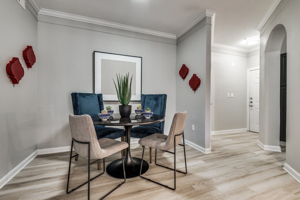 The Vincent Apartments in Dallas, TX