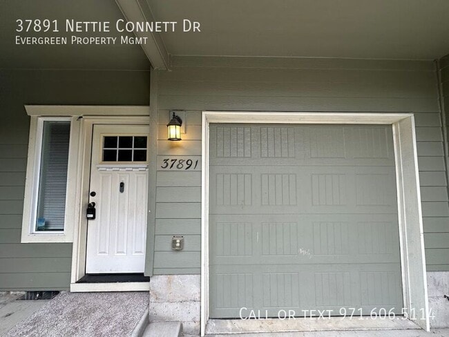 37891 Nettie Connett Dr in Sandy, OR - Building Photo - Building Photo