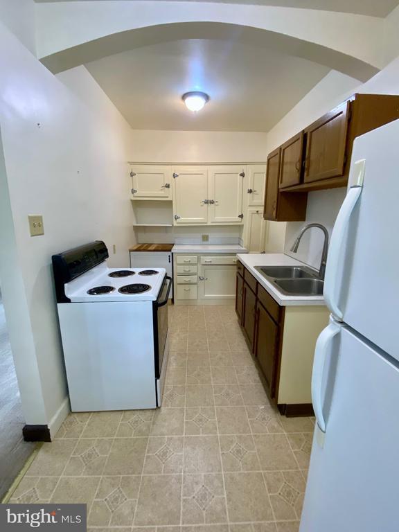 property at 102 Safe Harbor Village