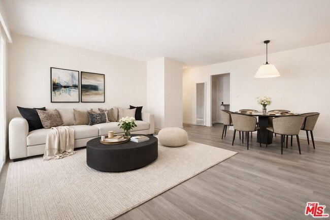 property at 1446 Cochran Ave