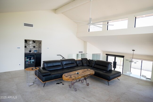 5801 E Surrey Dr in Cave Creek, AZ - Building Photo - Building Photo