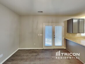 7839 Baylis Dr in Huntersville, NC - Building Photo - Building Photo