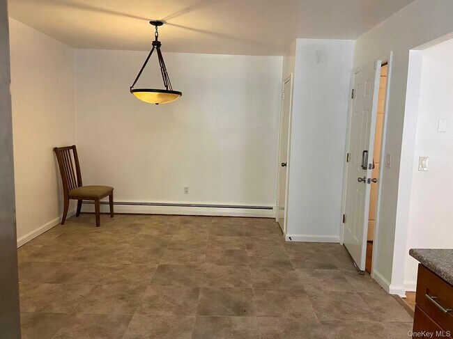 3841 Orloff Ave in Bronx, NY - Foto de edificio - Building Photo