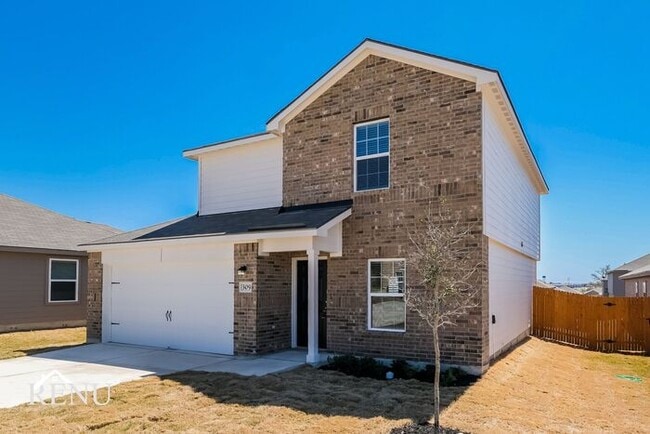 309 Silvercrest Ln in Jarrell, TX - Building Photo - Building Photo