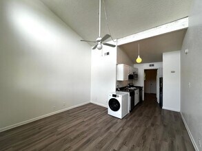 1010 W 23rd St in Austin, TX - Building Photo - Building Photo