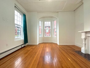 58 Dubois St, Unit 6 in Newburgh, NY - Building Photo - Building Photo