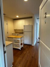 131-7 E Main St in Islip, NY - Building Photo - Building Photo