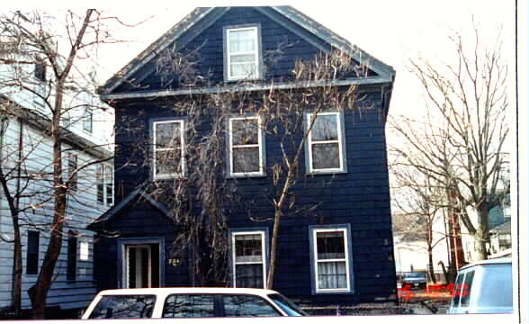 206 Auburn St in Cambridge, MA - Building Photo