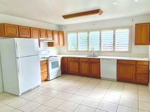 1744 Wilhelmina Rise in Honolulu, HI - Building Photo - Building Photo