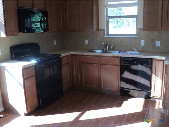 1105 Brown Rock Dr